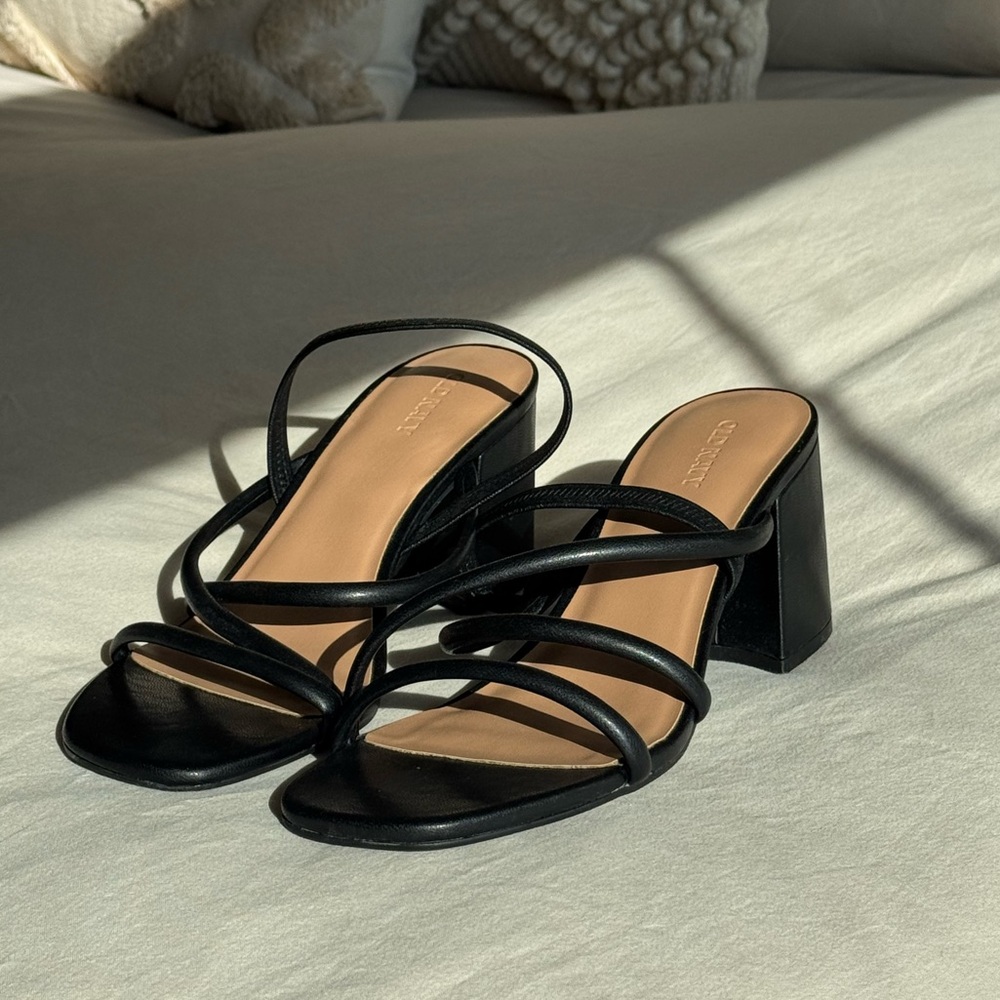 Black Strappy Block Heel